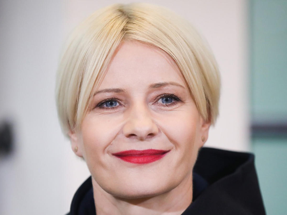 Małgorzata Kożuchowska w nowej fryzurze dłuższych włosach