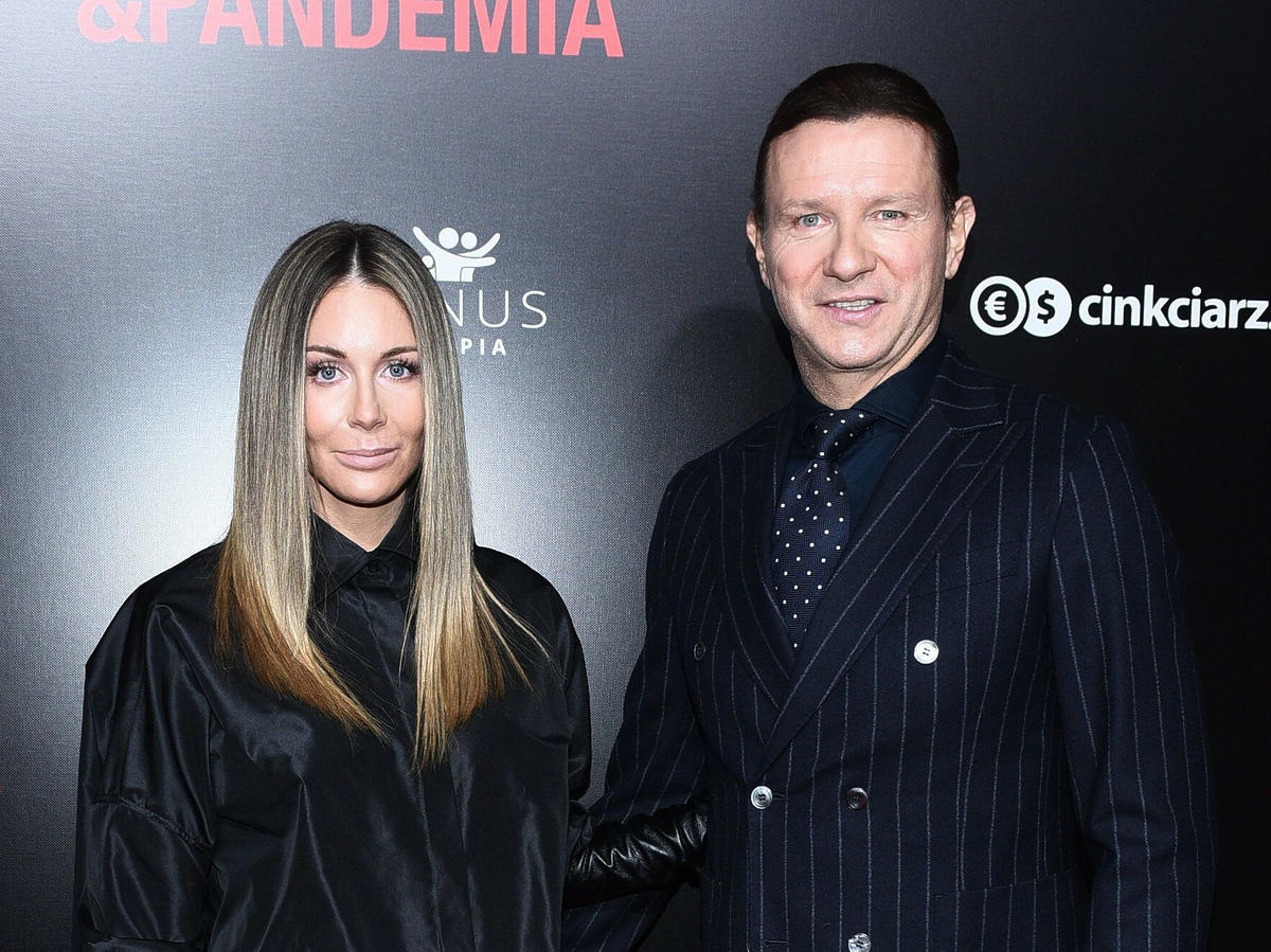 Małgorzata Rozenek i Radosław Majdan na  premierze Miłość, seks i pandemia