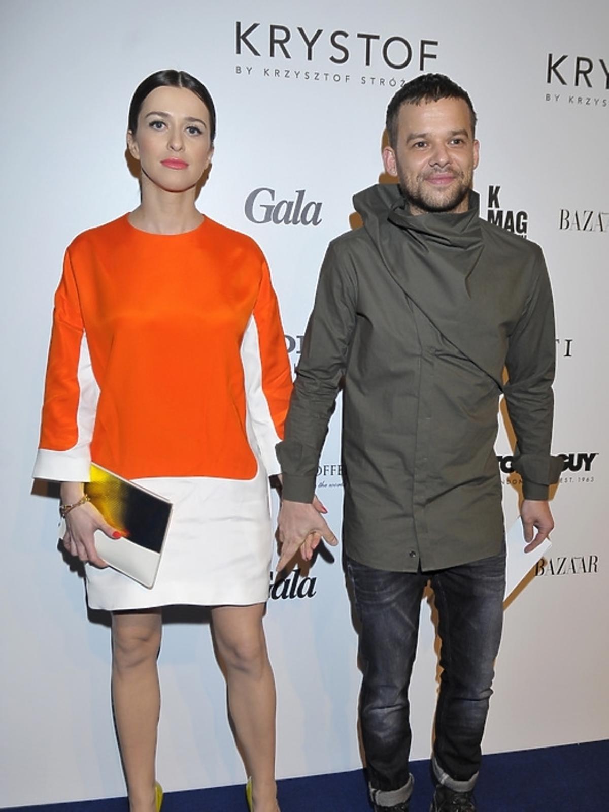 Malwina Wędzikowska i Michał Piróg na pokazie kolekcji Krystof by Krzysztof Stróżyna