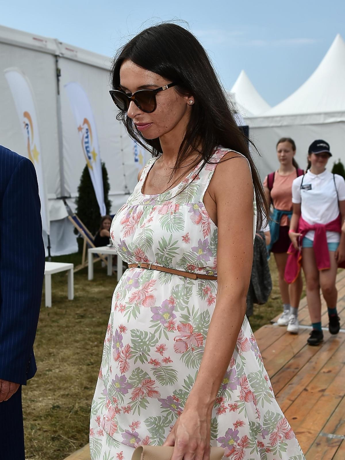 Marta Kaczyńska w zaawansowanej ciąży na zawodach 
