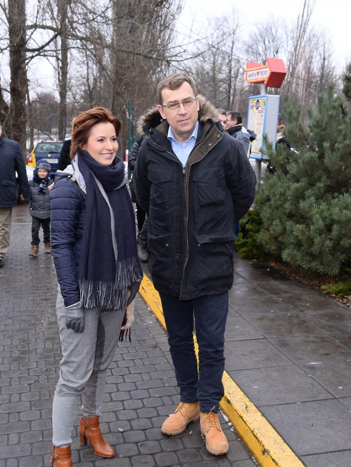 Marta Kielczyk i Maciej Orłoś na noworocznym obiedzie z dziećmi