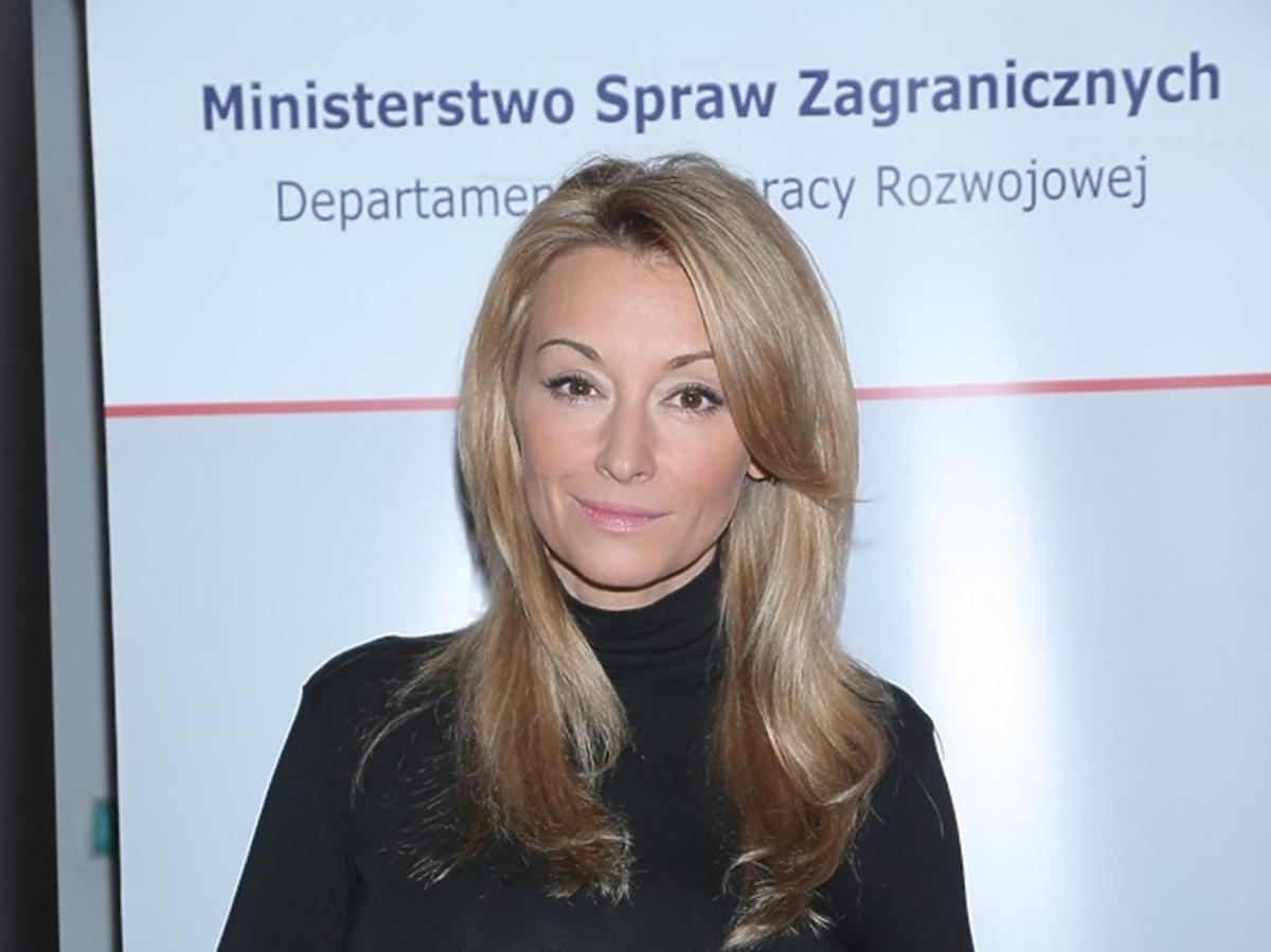 Martyna Wojciechowska ubrana na czarno