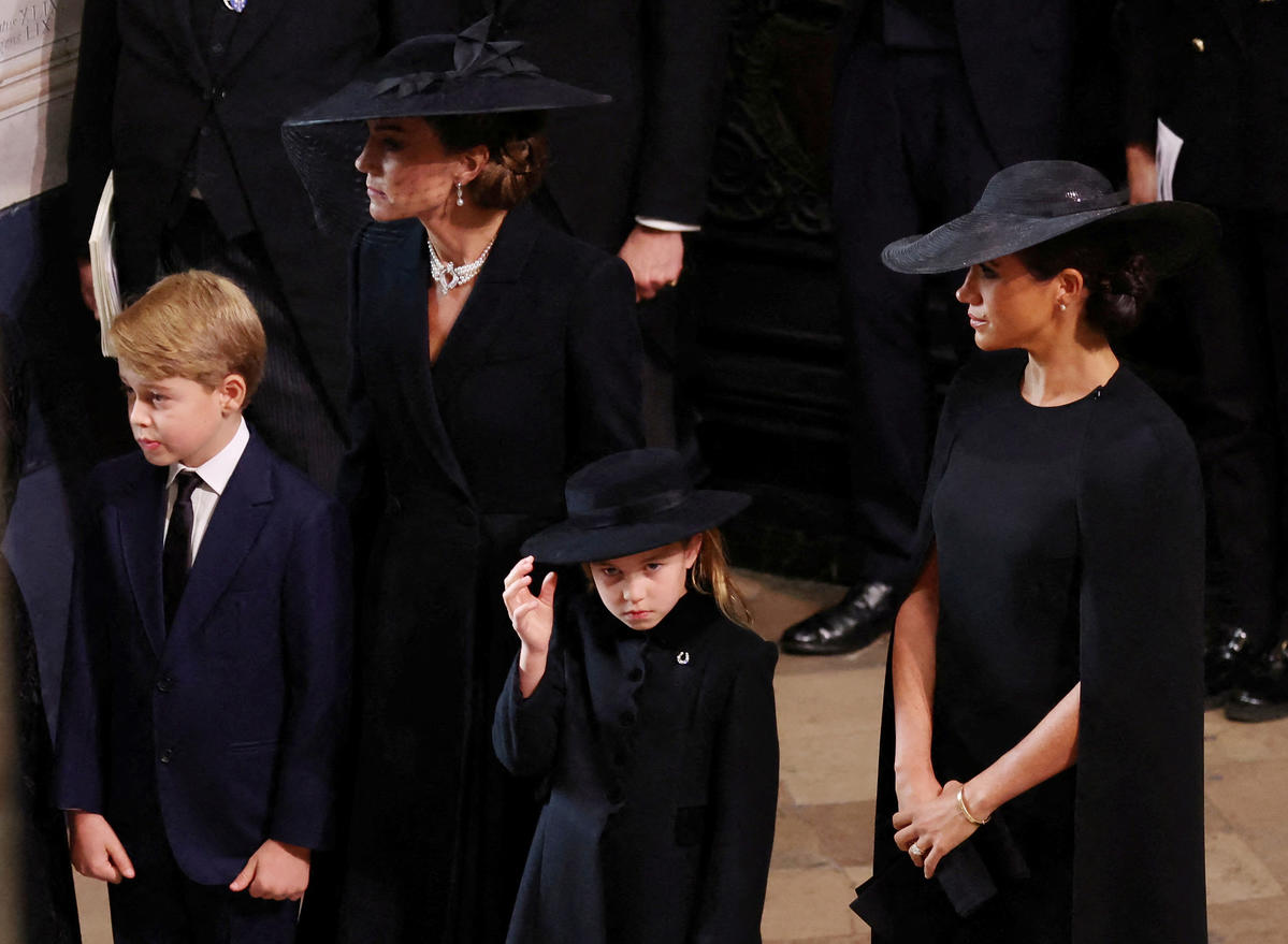 Meghan i Kate na pogrzebie królowej Elżbiety II