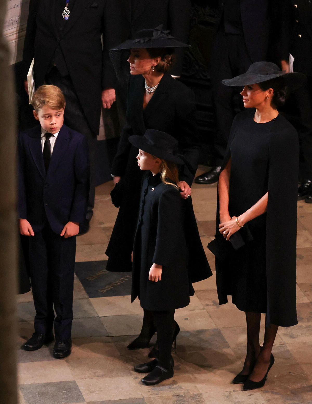Meghan Markle i Kate Midleton na pogrzebie królowej 