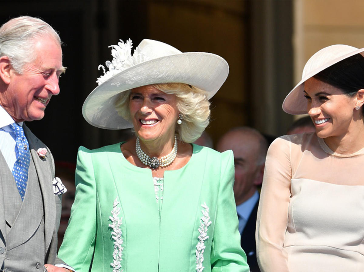 Meghan Markle roześmiana w towarzystwie księcia Karola