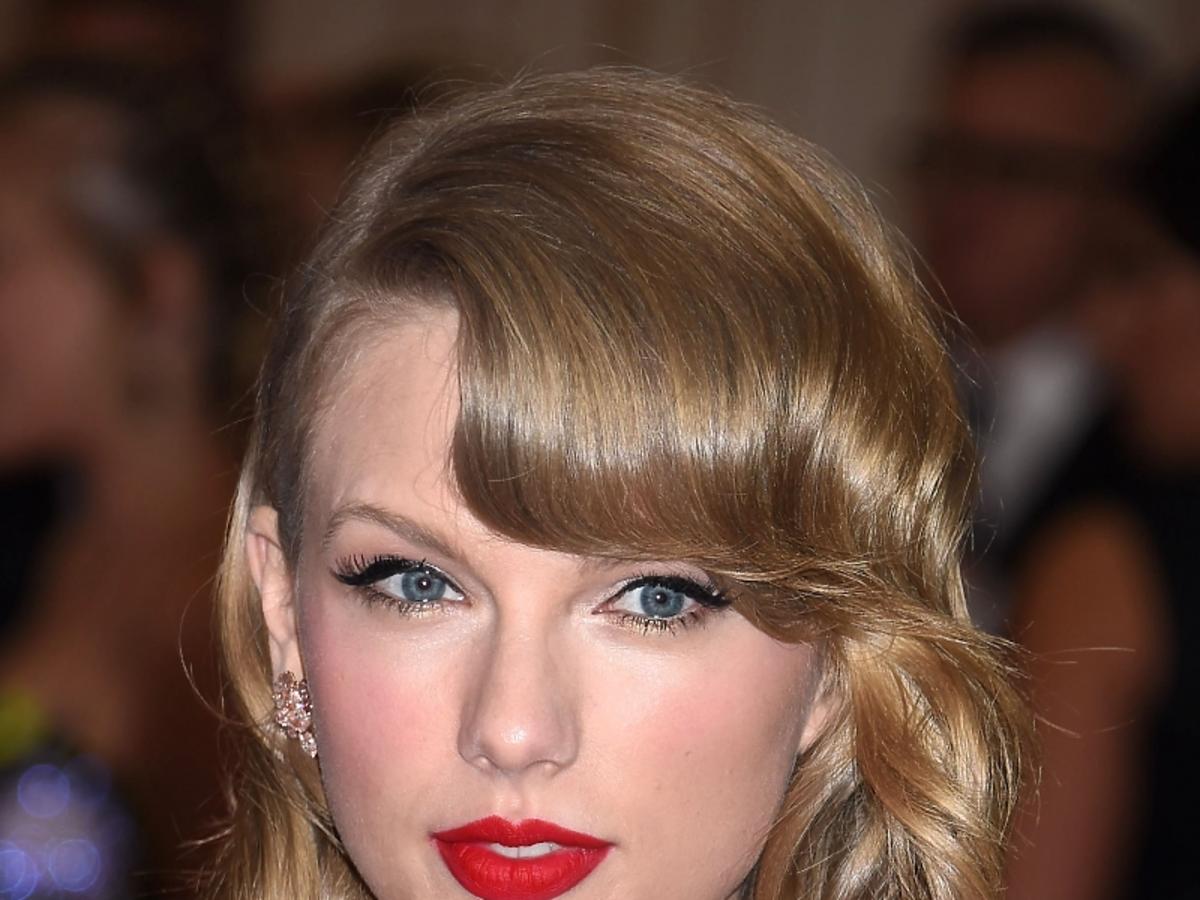 MET Gala 2014 - fryzury gwiazd: Taylor Swift