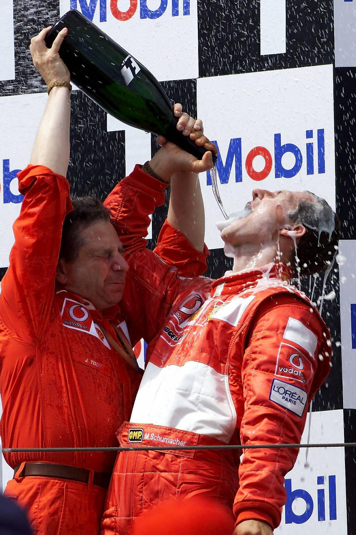 Michael Schumacher Tragiczna historia mistrza. Dzisiaj żyje w ukryciu