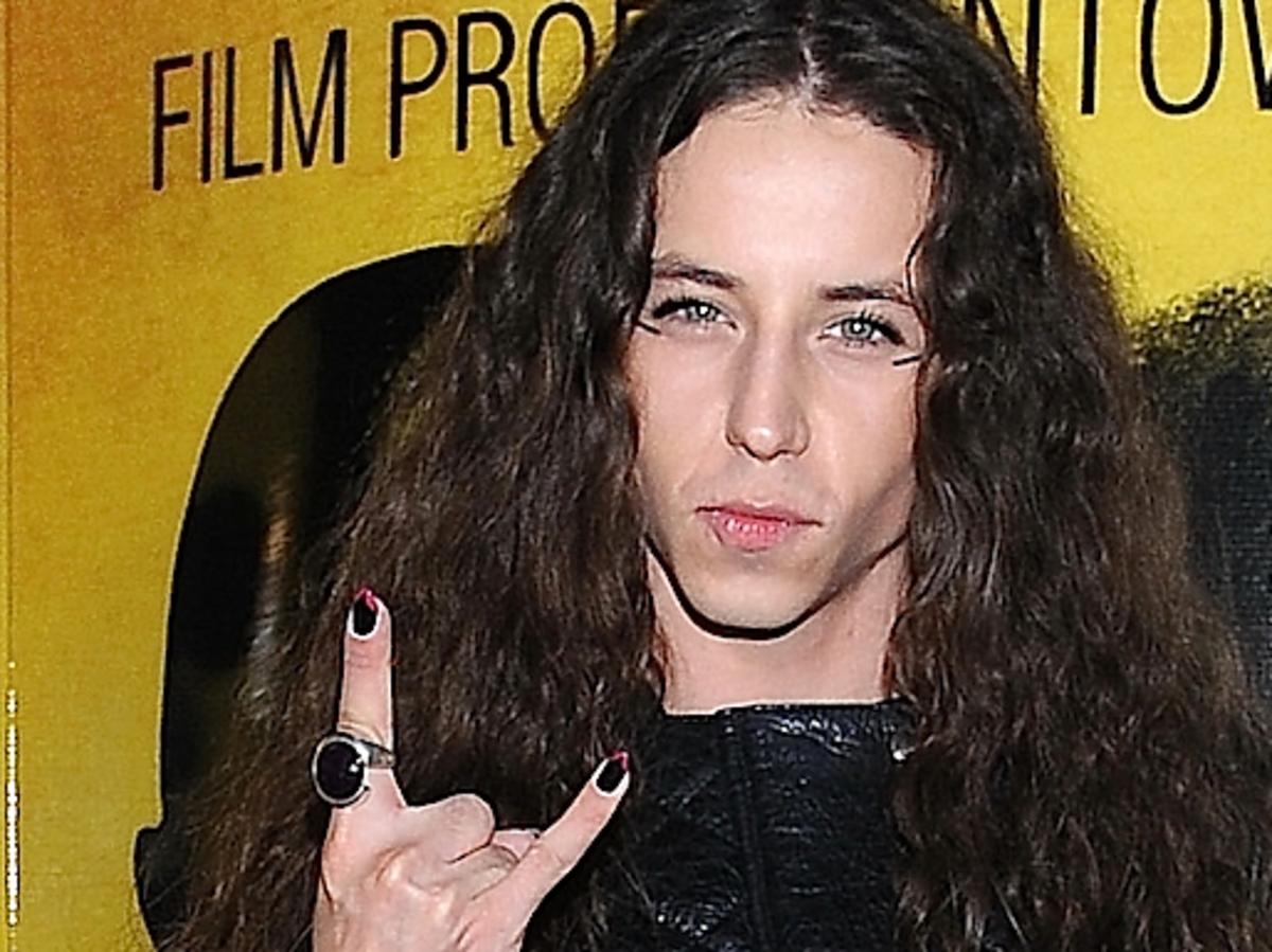 Michał Szpak tłumaczy się z erotycznego tańca