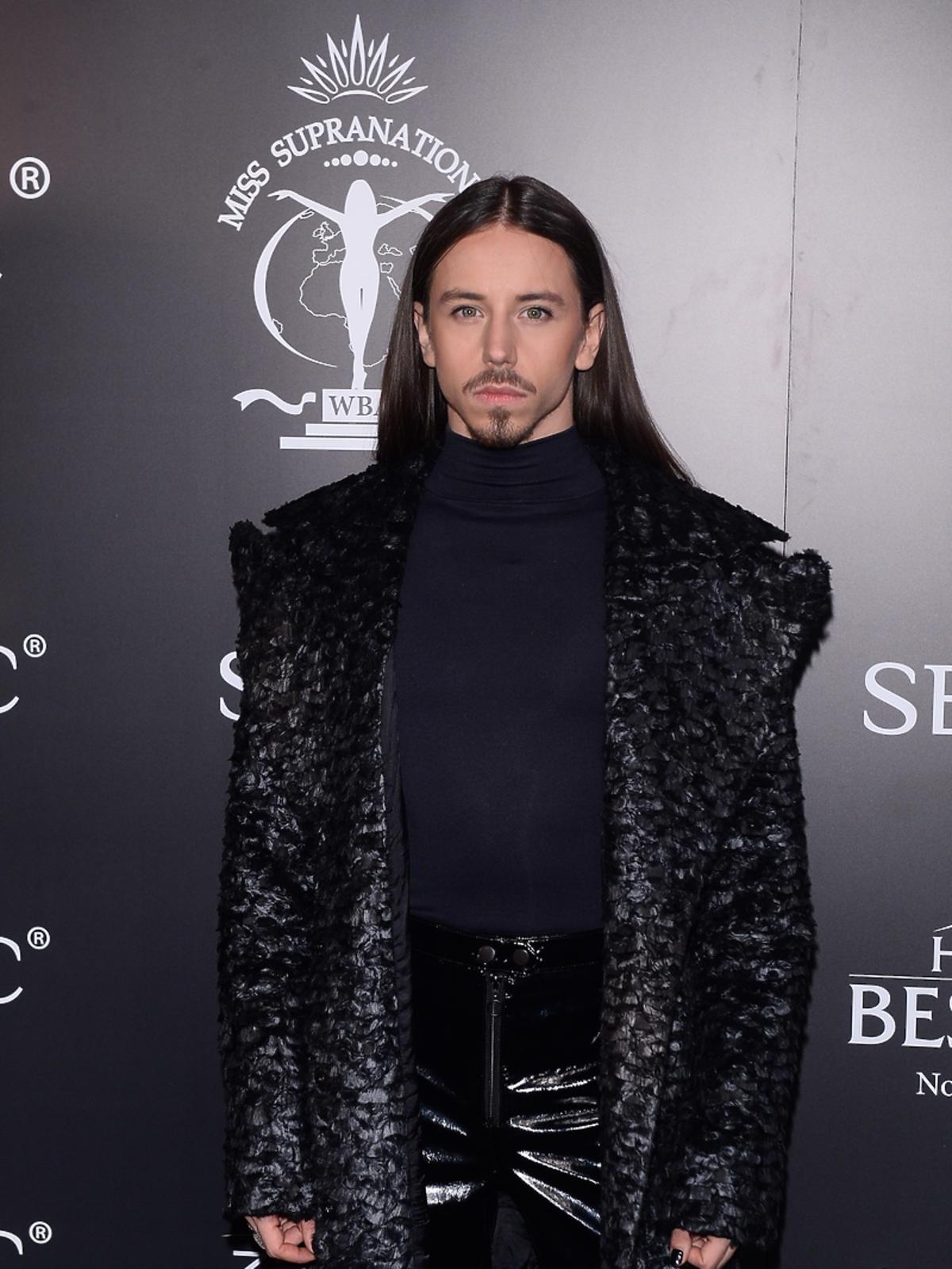 Michał Szpak zachwycił swoim występem na gali Mister Supranational