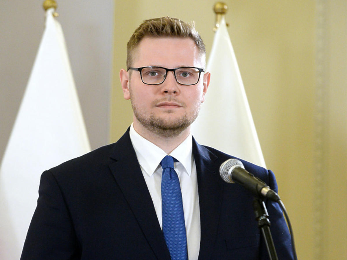 Minister środowiska Michał Woś ma koronawirusa