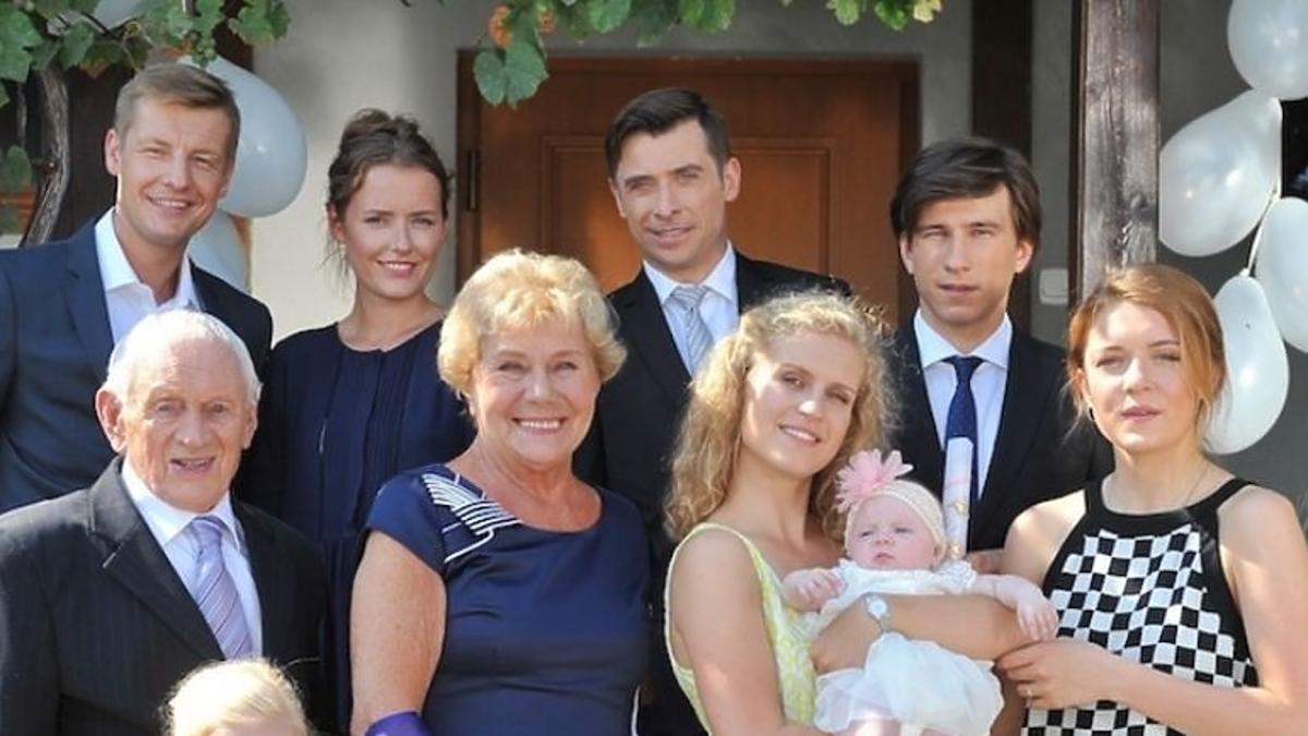 W Jakich Okolicznościach Ania Złamała Nogę Pamiętasz w jakich okolicznościach Ci aktorzy zniknęli z „M jak miłość
