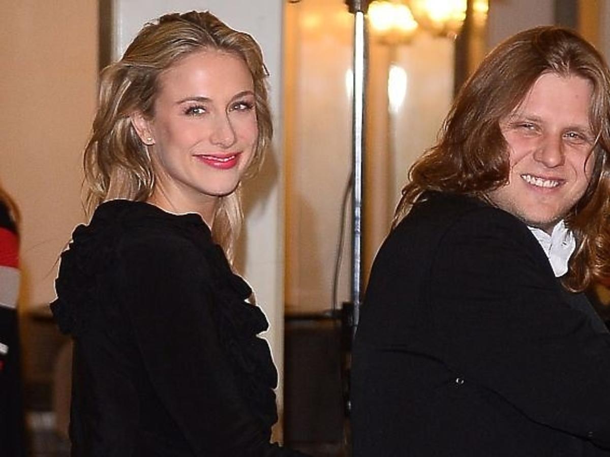 Natalia Klimas i Piotr Woźniak-Starak na premierze filmu "Wałęsa. Człowiek z nadziei"