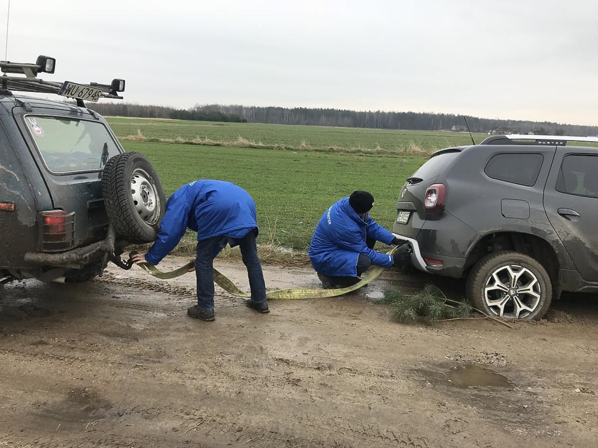 Nowa Dacia Duster w rajdzie Nieznane Mazowsze