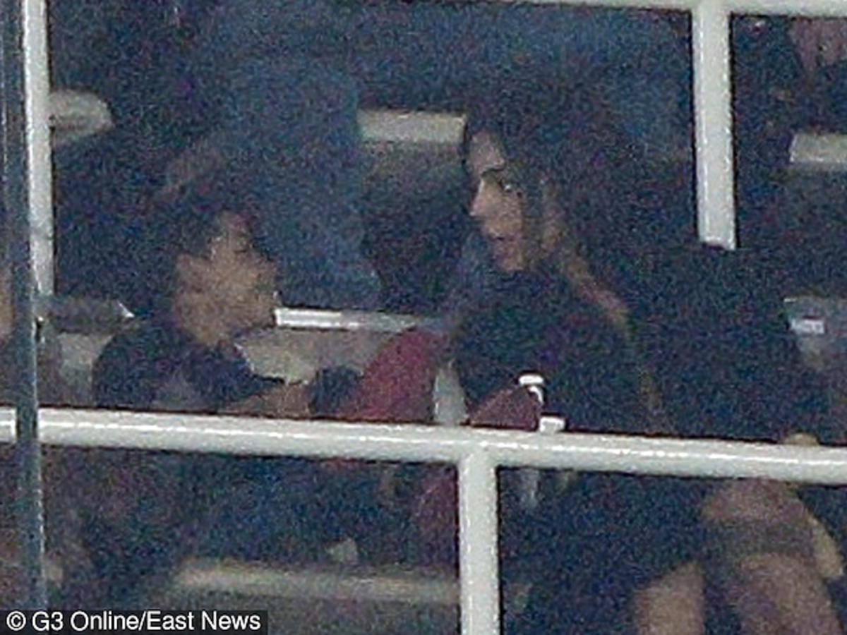 Nowa dziewczyna Cristiano Ronaldo Georgina Rodriguez z synem piłkarza ogląda mecz Realu Madryt