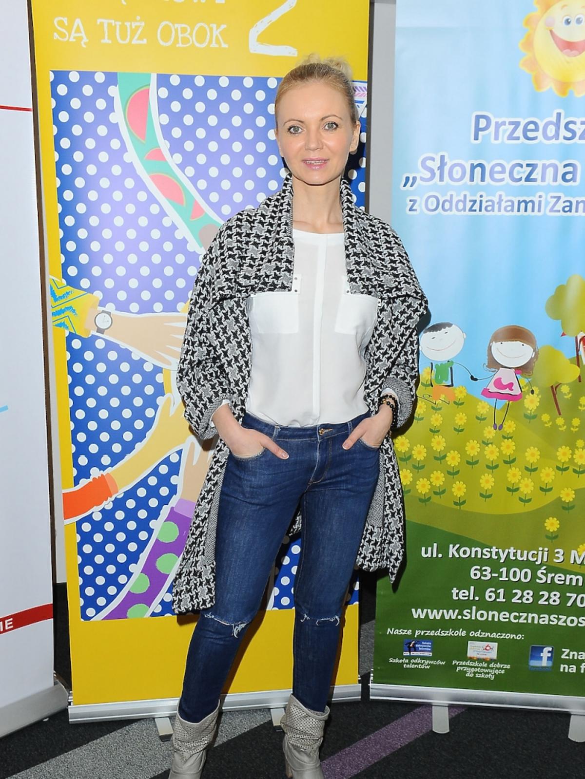 Olga Borys podczas akcji charytatywnej