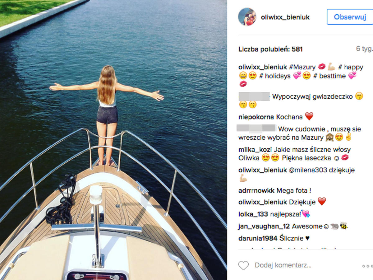 Oliwia Bieniuk na łodzi