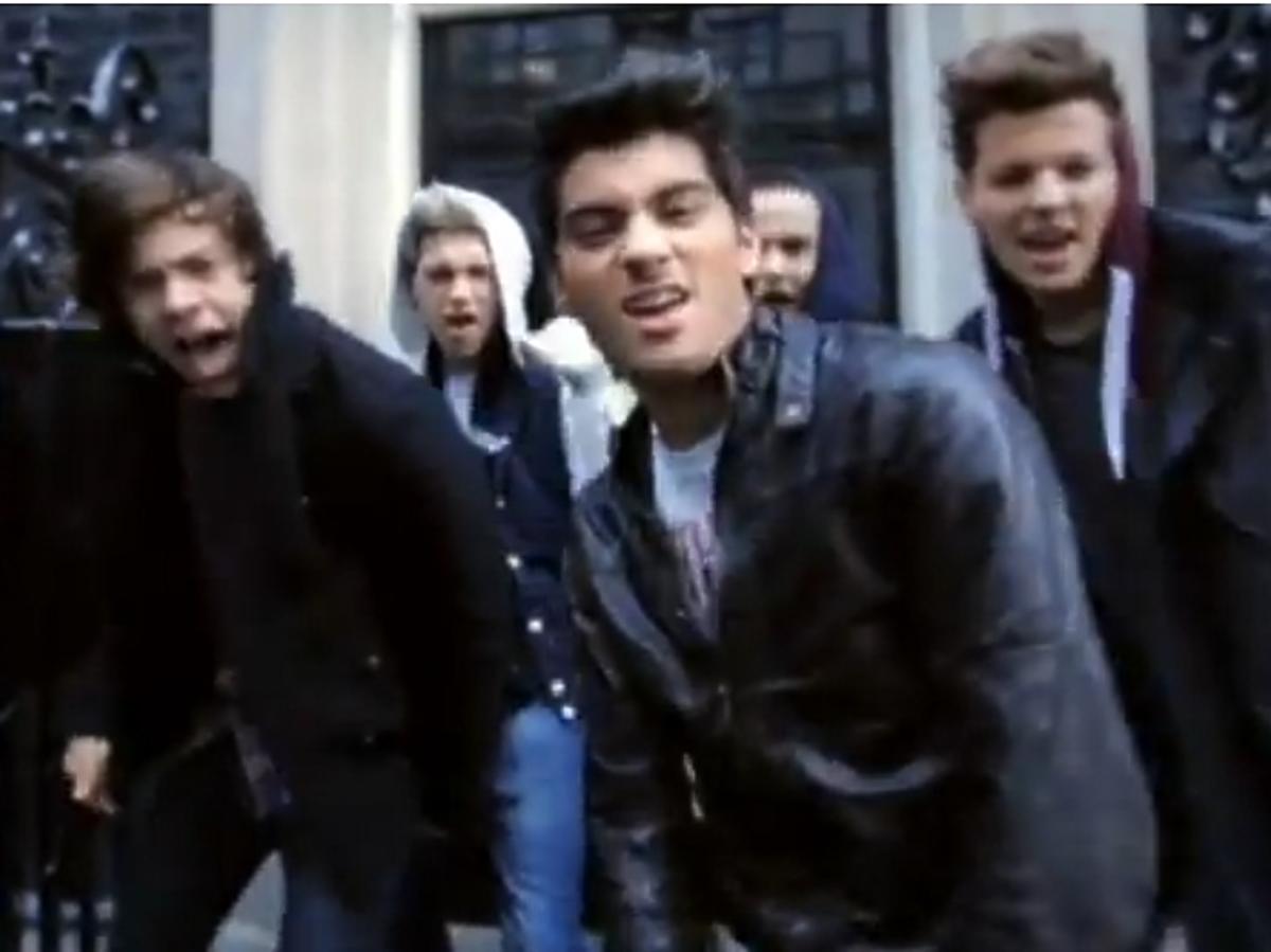 One Direction "One Way Or Another"
