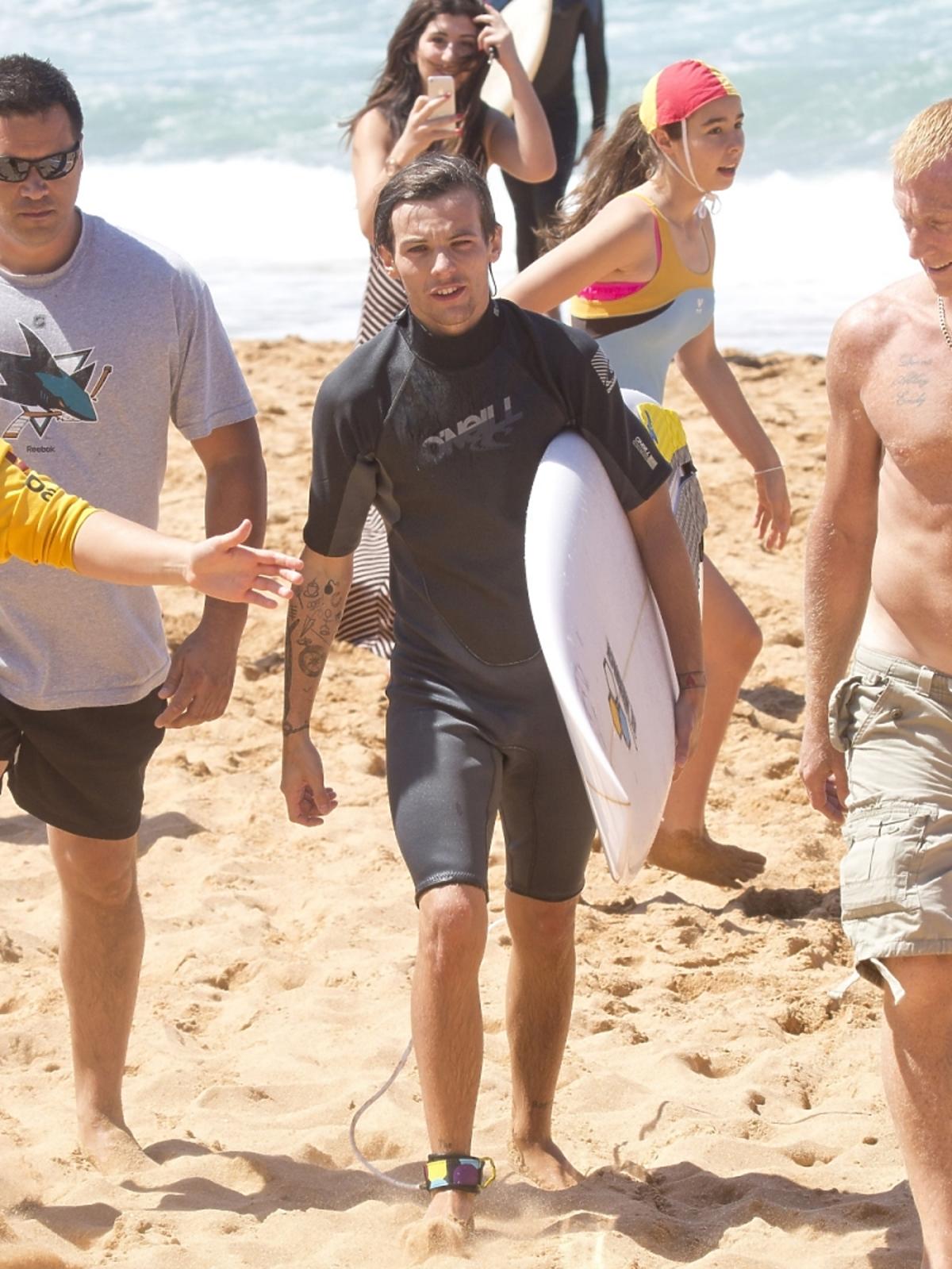 One Direction surfują w Sydney