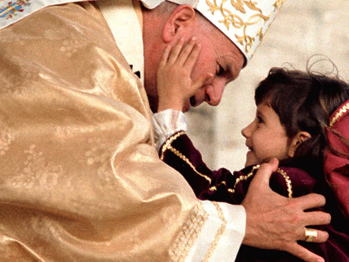Papież Jan Paweł II i dziecko