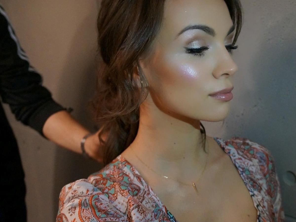 Paulina Krupińska z profilu