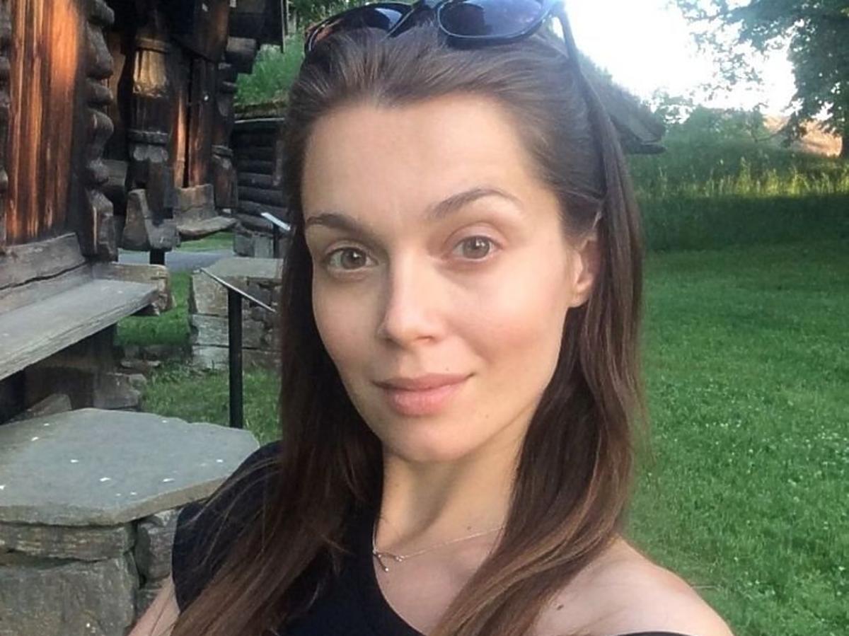 Paulina Papierska w czarnej koszulce