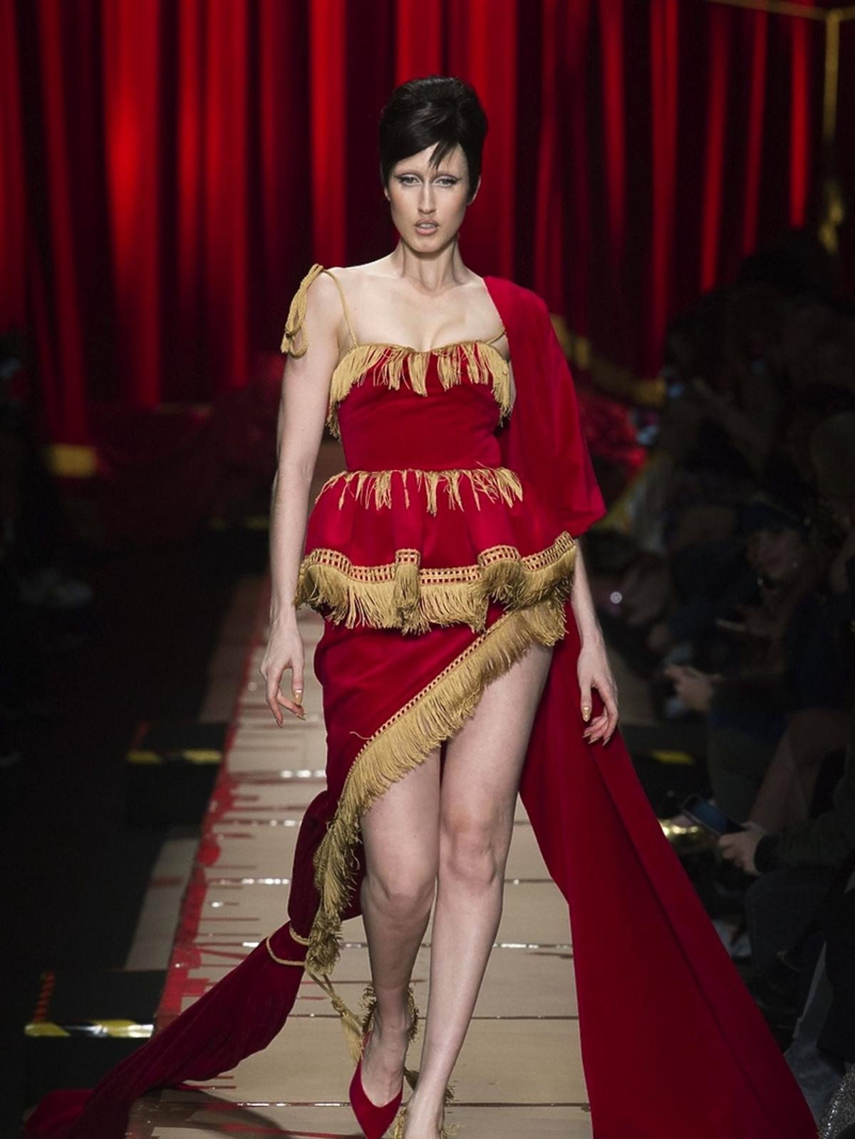 Pokaz kolekcji Moschino jesień-zima 2017/2018