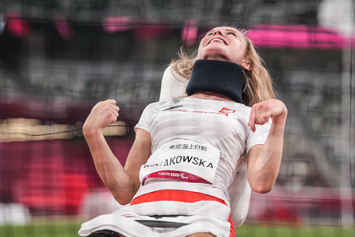 Polska złota medalistka paraolimpijska - Róża Kozakowska - była katowana przez ojczyma