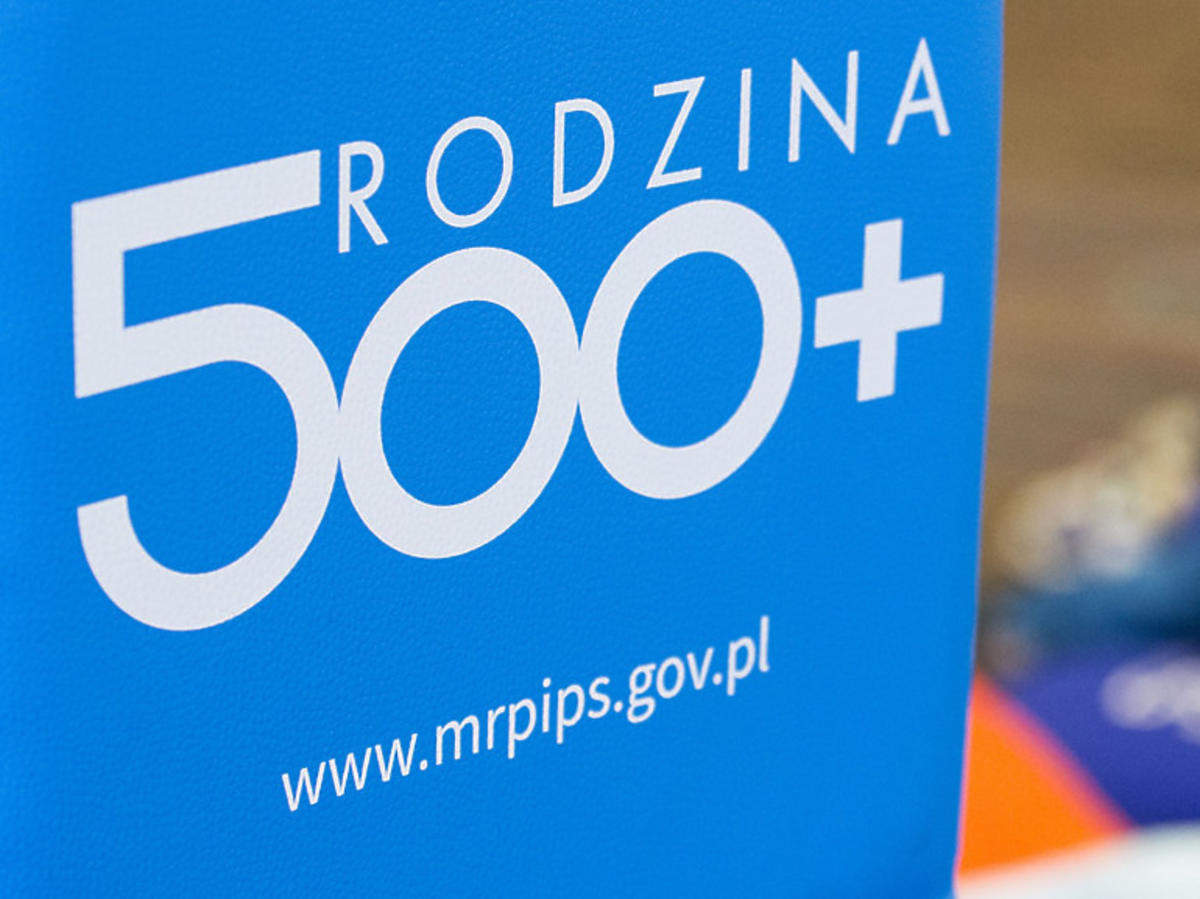 Program 500 plus wycofany?!