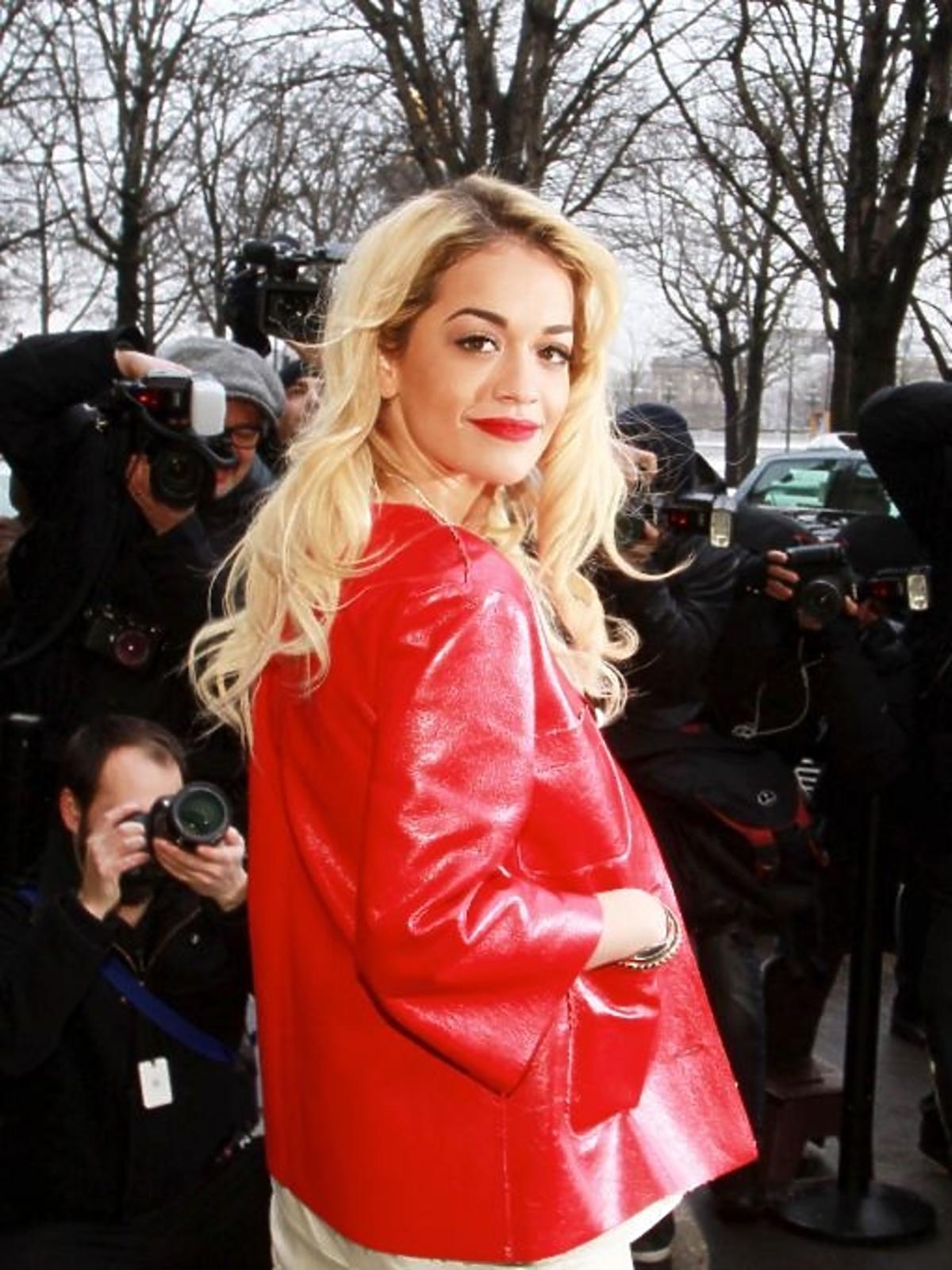 Rita Ora na pokazie Chanel Haute Couture wiosna/lato 2013