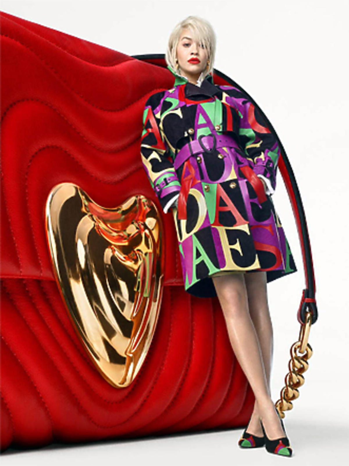 Rita Ora w nowej kampanii Escada