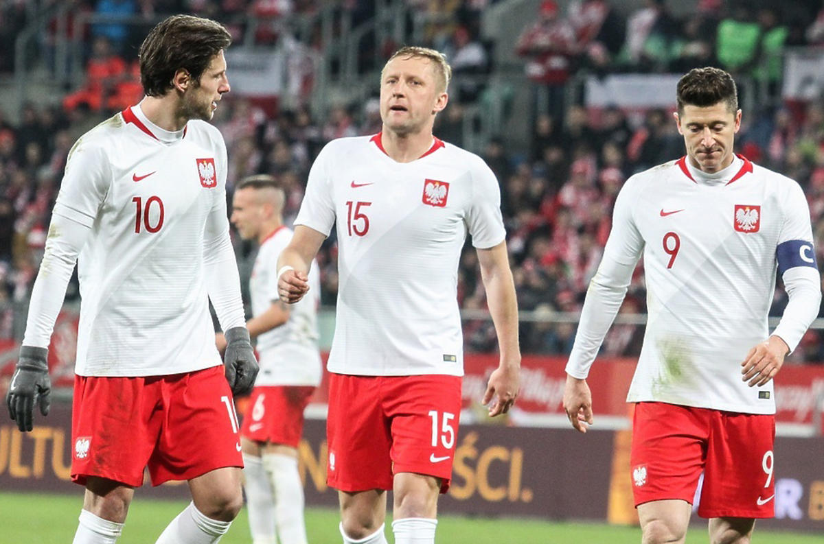 Robert Lewandowski, Grzegorz Krychowiak, Kamil Glik podczas meczu