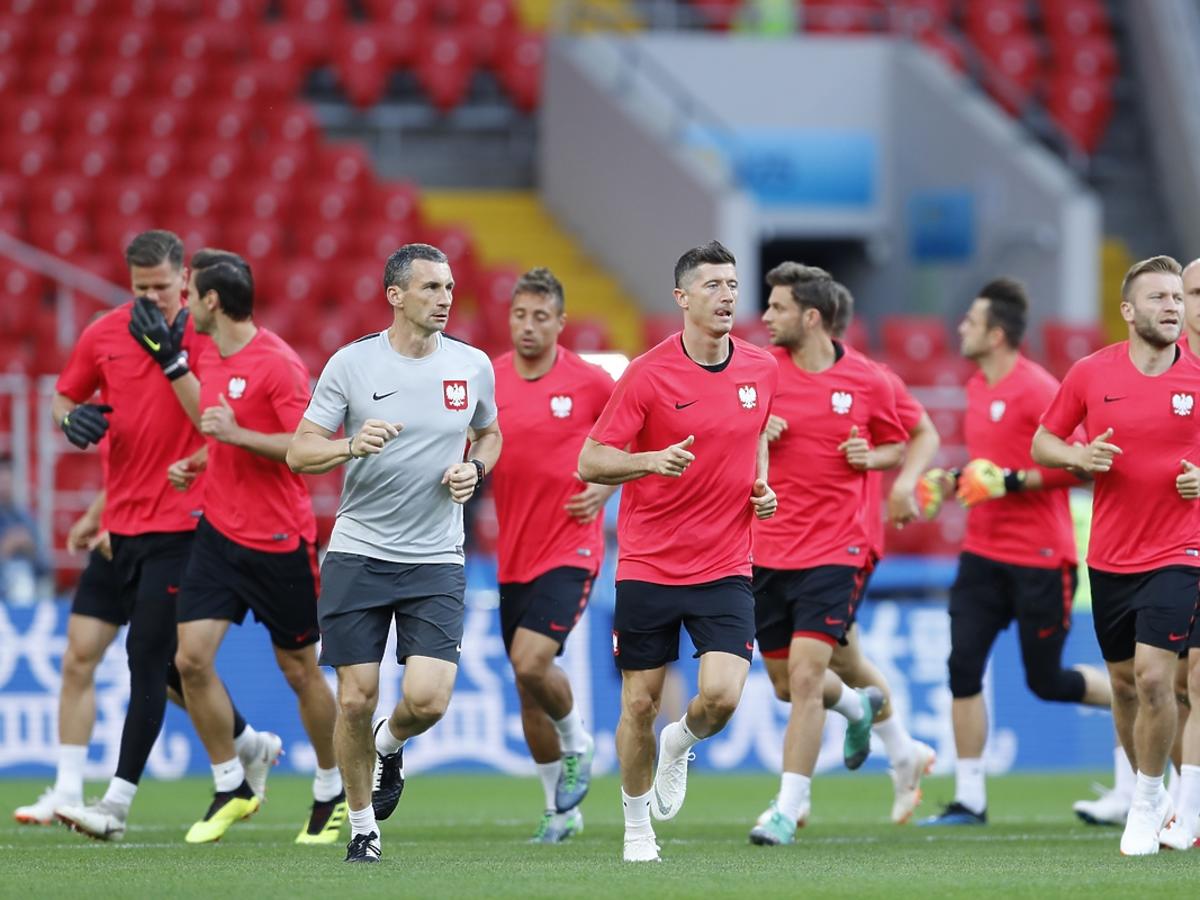 Robert Lewandowski i koledzy z reprezentacji Polski  trenują w Moskwie przed meczem Polska Senegal