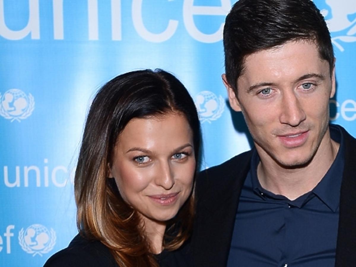 Robert Lewandowski zabrał żonę na romantyczną kolację do Paryża