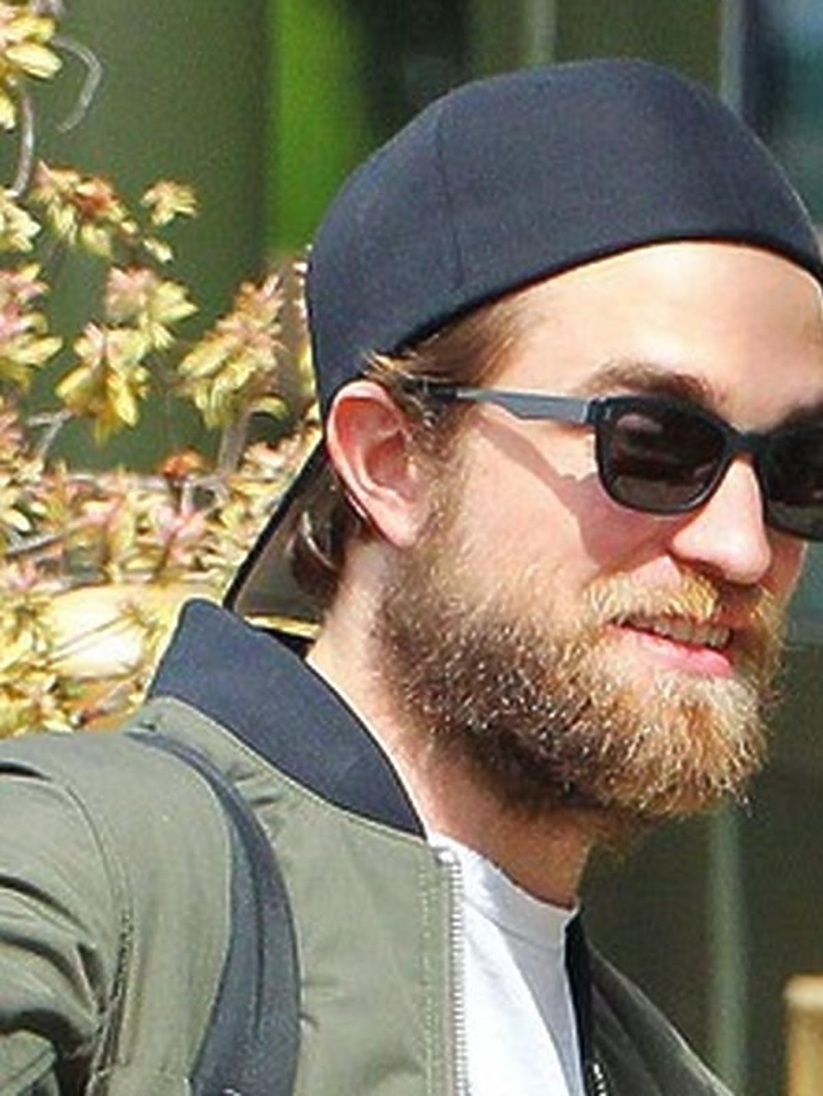 Robert Pattinson
