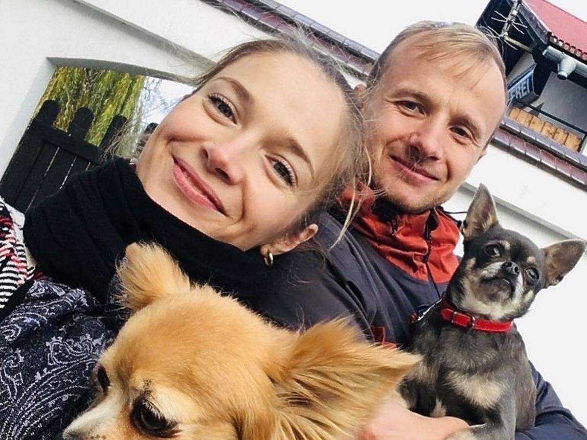 Rolnik szuka żony, Marta i Paweł trzymają psy
