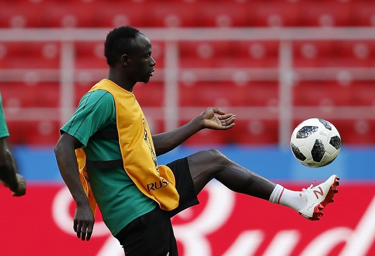 Sadio Mane przygotowuje się do meczu Polska Senegal