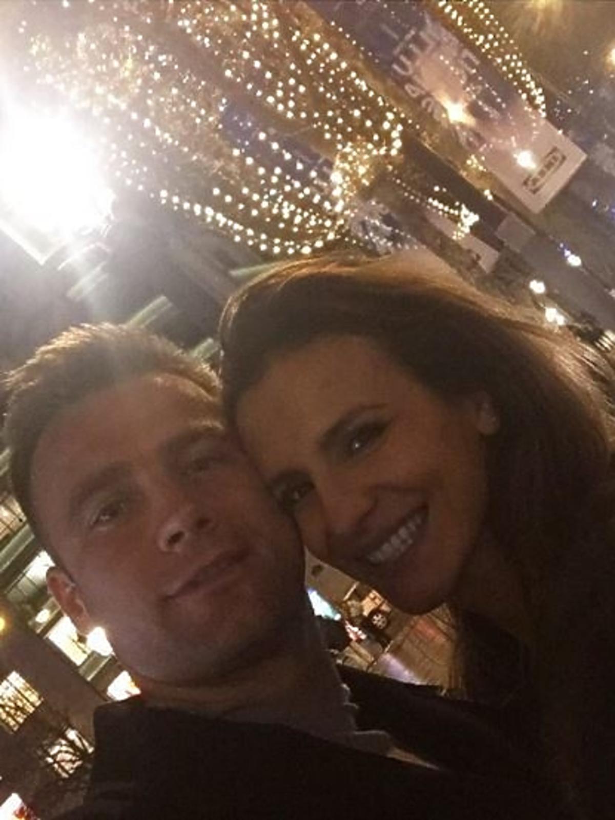 Sara Boruc i Artur Boruc na ulicy w Paryżu