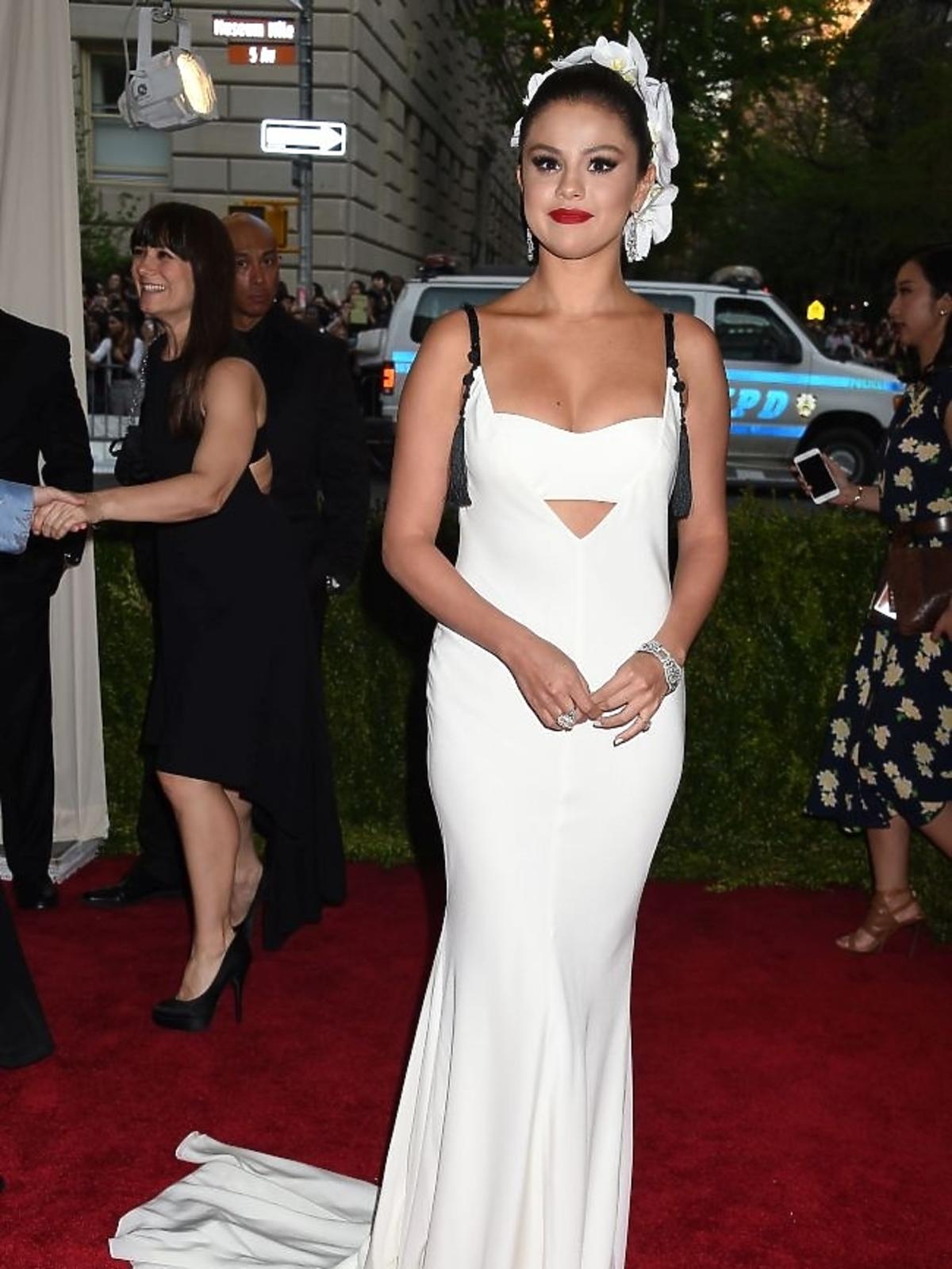 Selena Gomez na gali MET 2015