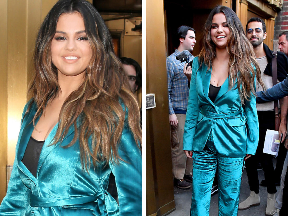 Selena Gomez w zamszowym garniturze