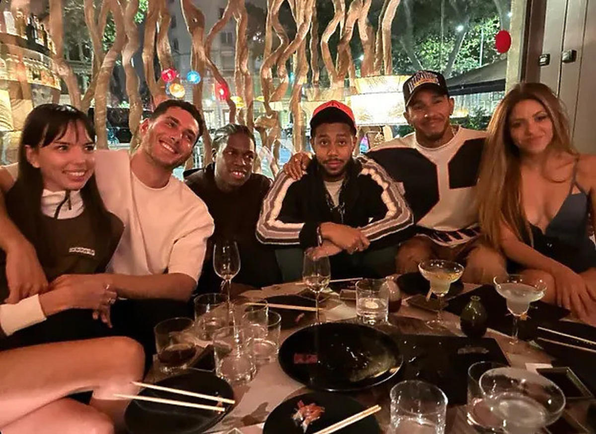 Shakira umawia się z Lewisem Hamiltonem? Sportowiec sam się wygadał