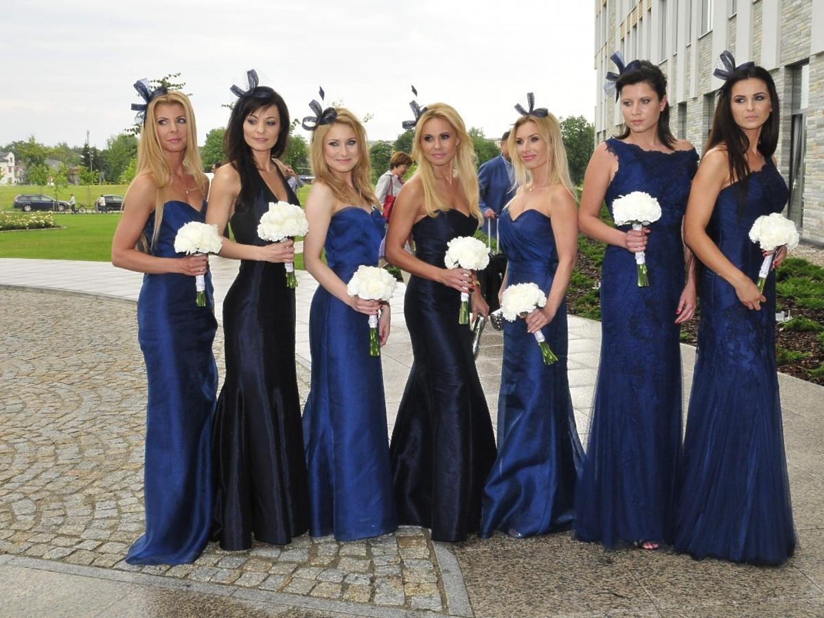 Ślub Izabeli Janachowskiej i Krzysztofa Jabłońskiego. Suknia ślubna Izabeli Janachowskiej. Zdjęcia ze ślubu Izabeli Janachowskiej
