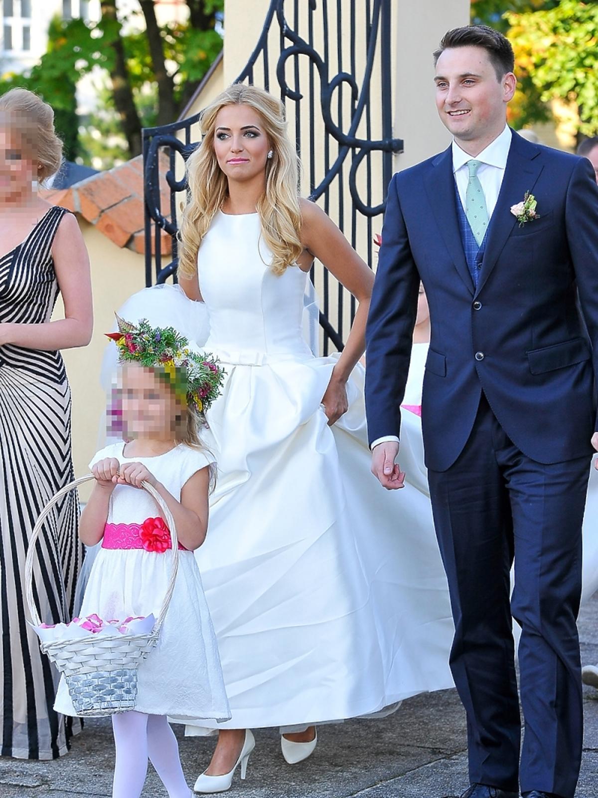 Ślub Rozalii Mancewicz i Marcina Jaworskiego. Zdjęcia ze ślubu Mancewicz. Mąż Mancewicz