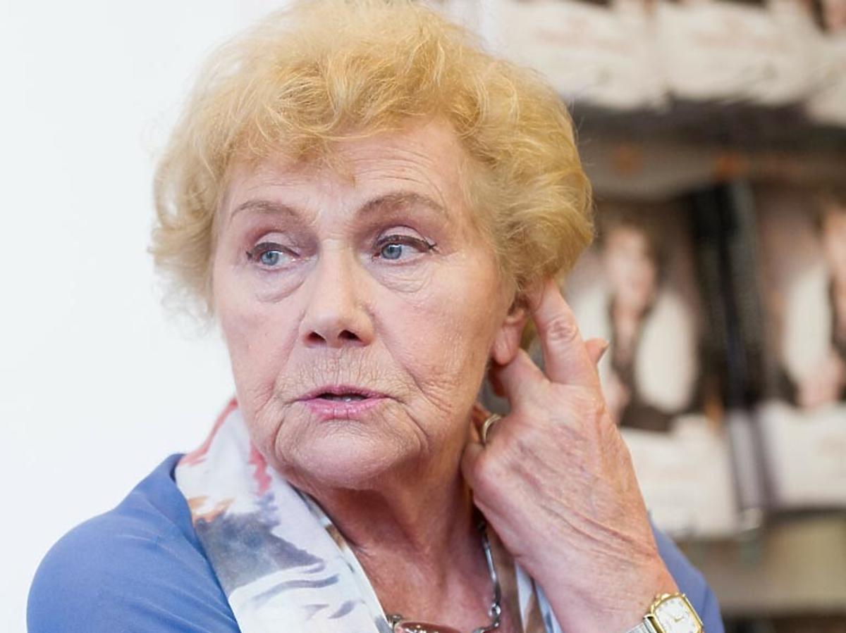 Smutna Teresa Lipowska