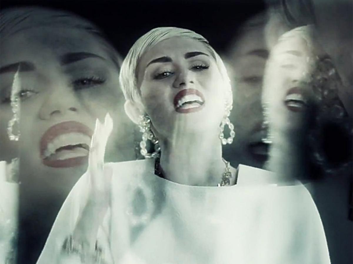 Snoop Lion feat. Miley Cyrus "Ashtrays and Heartbreaks"
