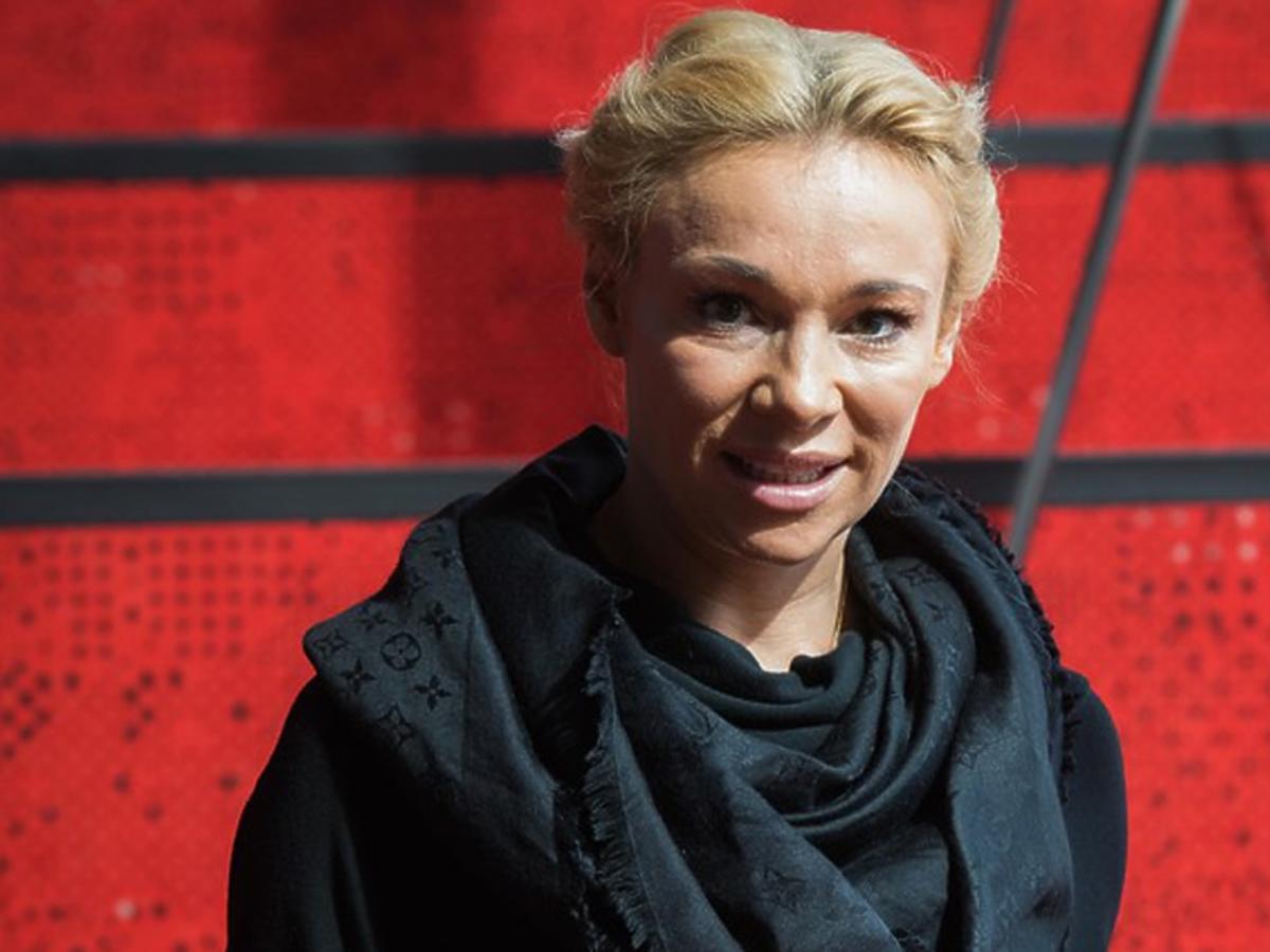 Sonia Bohosiewicz w czarnej bluzce w Gdyni