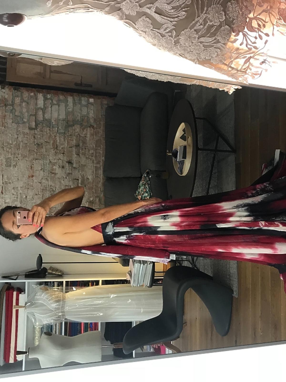 Anna Lewandowska w sukni Just Paul na wakacjach na Mykonos