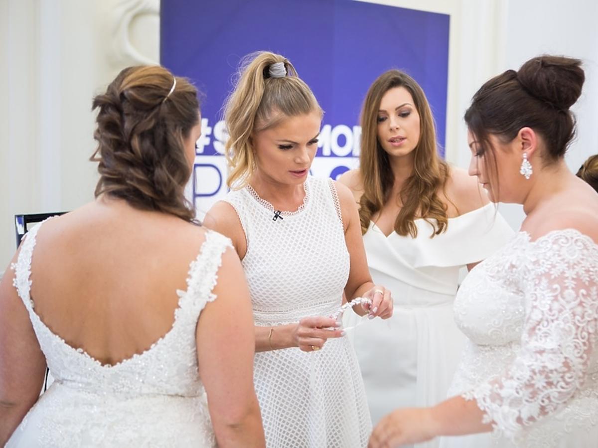 Supermodelka plus size pokaz sukien ślubnych Violi Piekut