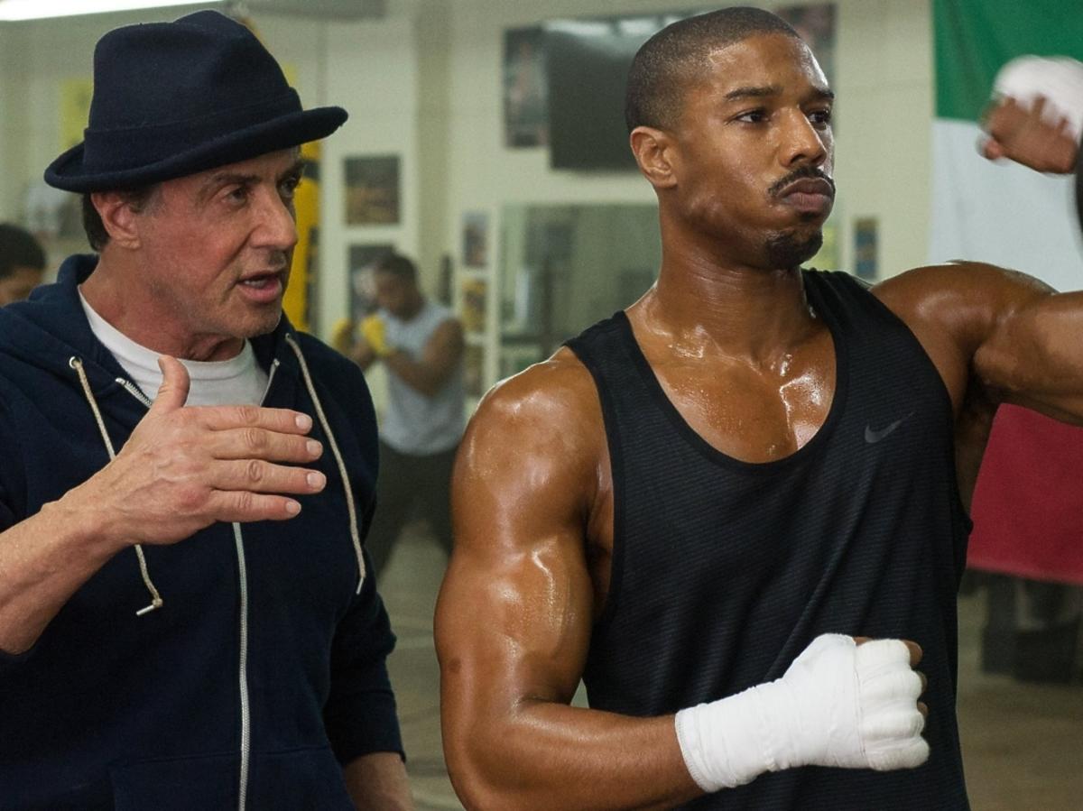 Sylvester Stallone i Michael B. Jordan w filmie Creed: Narodziny legendy