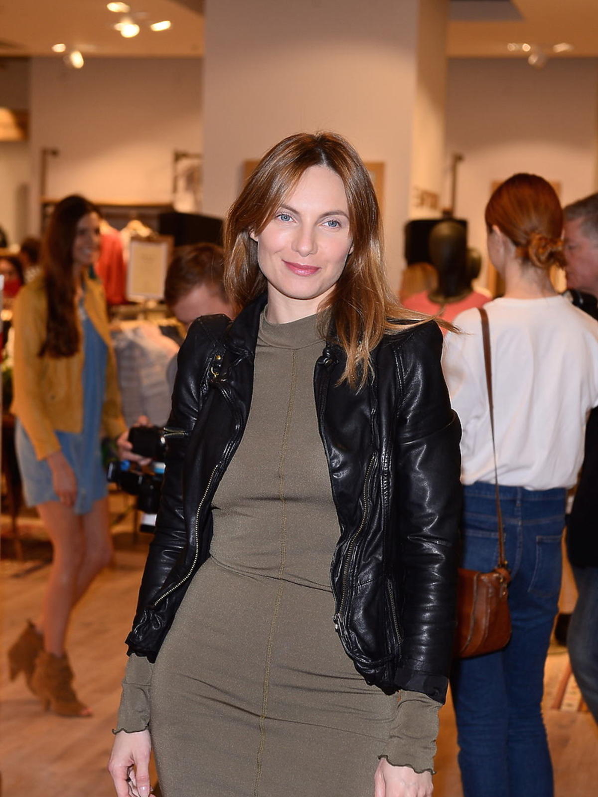 Sylwia Gliwa w czarnej kurtce