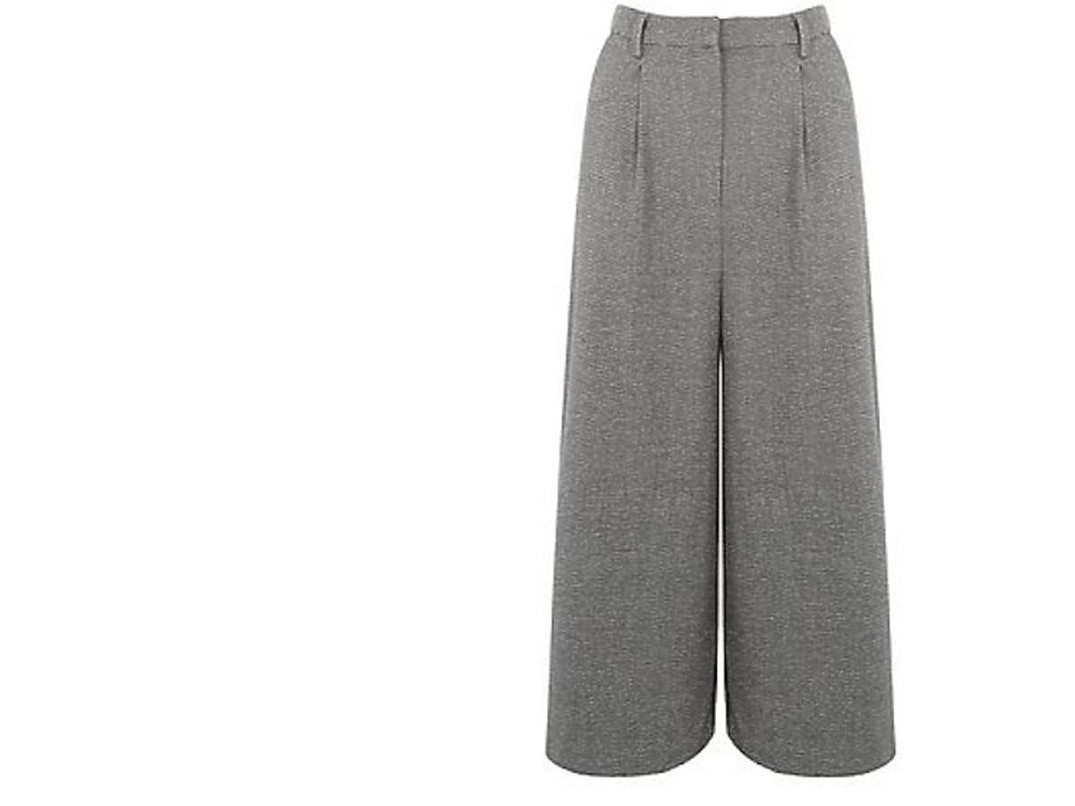 Szerokie spodnie typu culottes New Look, ok. 30 zł (było: 99 zł)